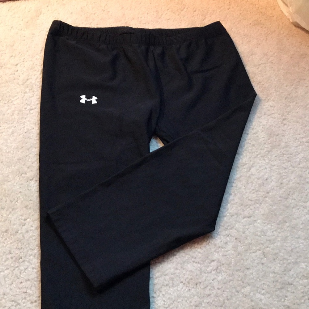 Under Armor crop workout pants